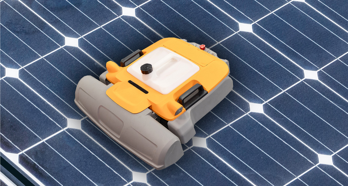 ①ロボットによる清掃